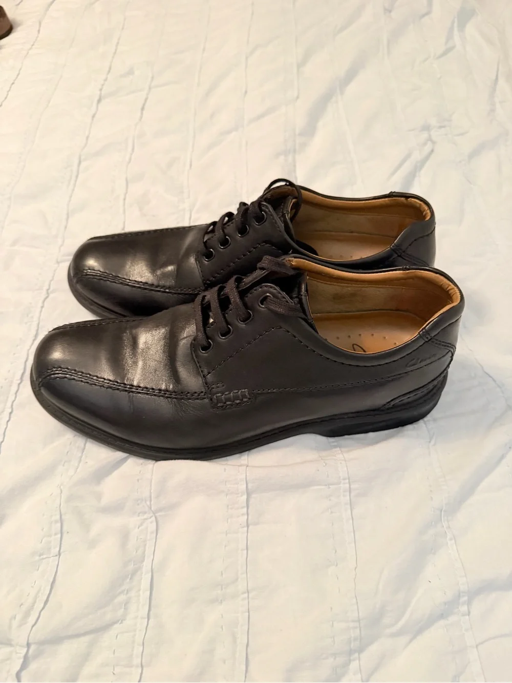 Clarks Black Leather Lace-Up Oxford Shoes